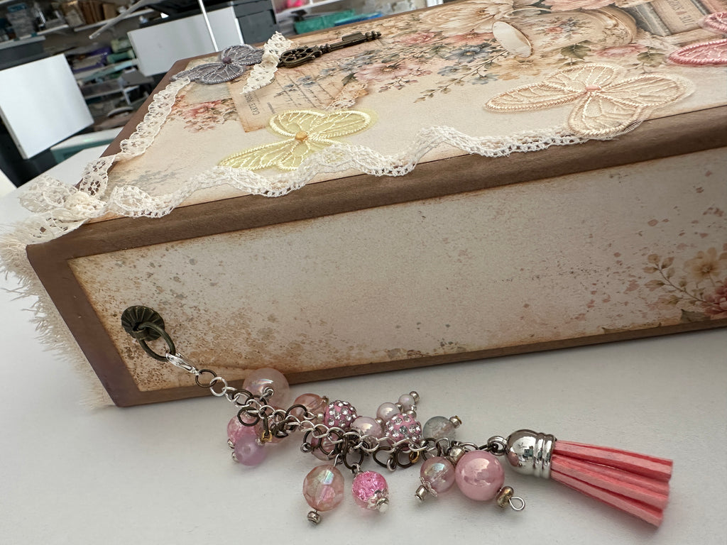 NEW! Virtual Retreat Journal -  3 signatures made by E