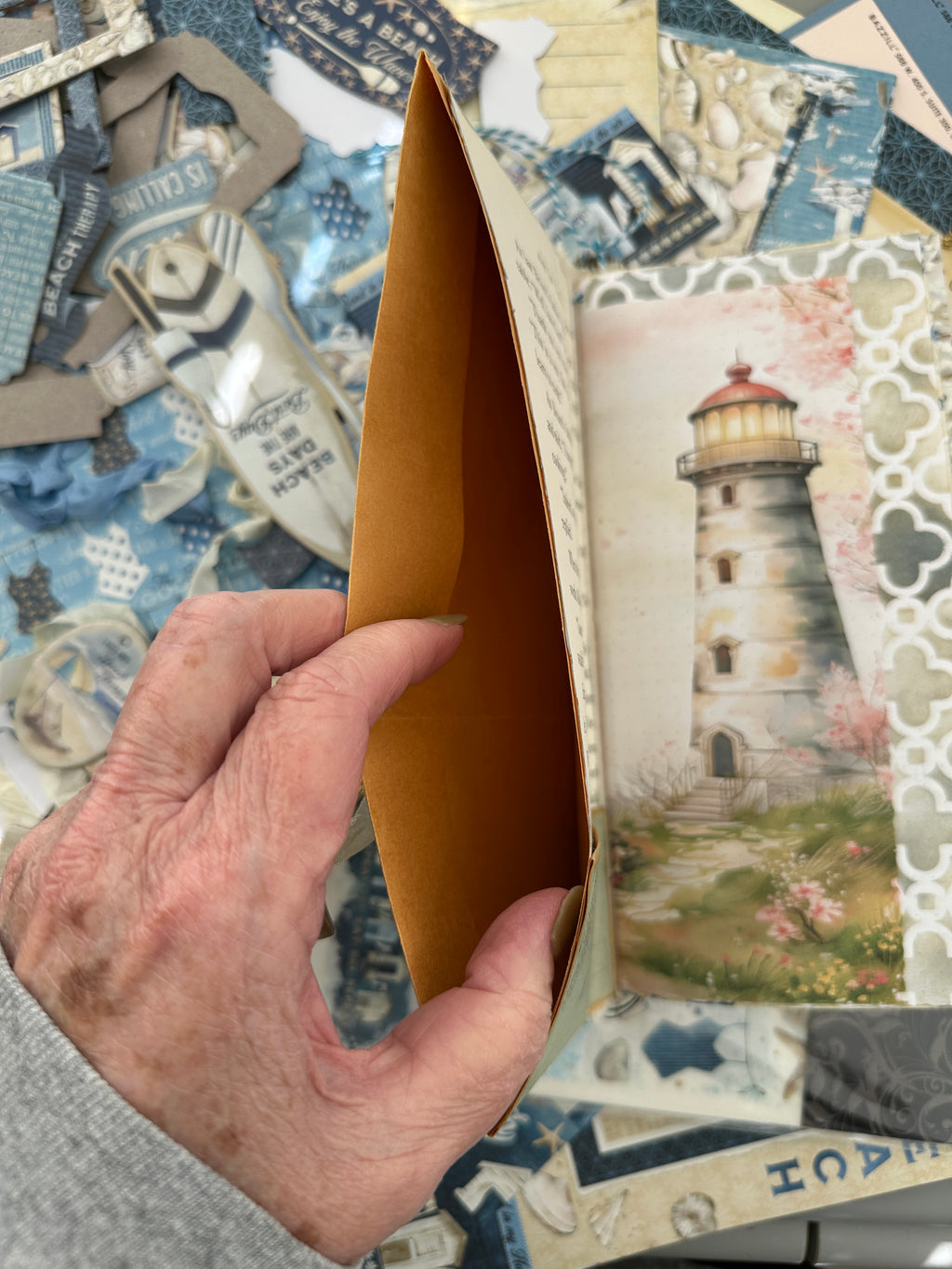 E’s Destash! The Beach Is Calling – Handmade Journal & Deluxe Finishing Kit