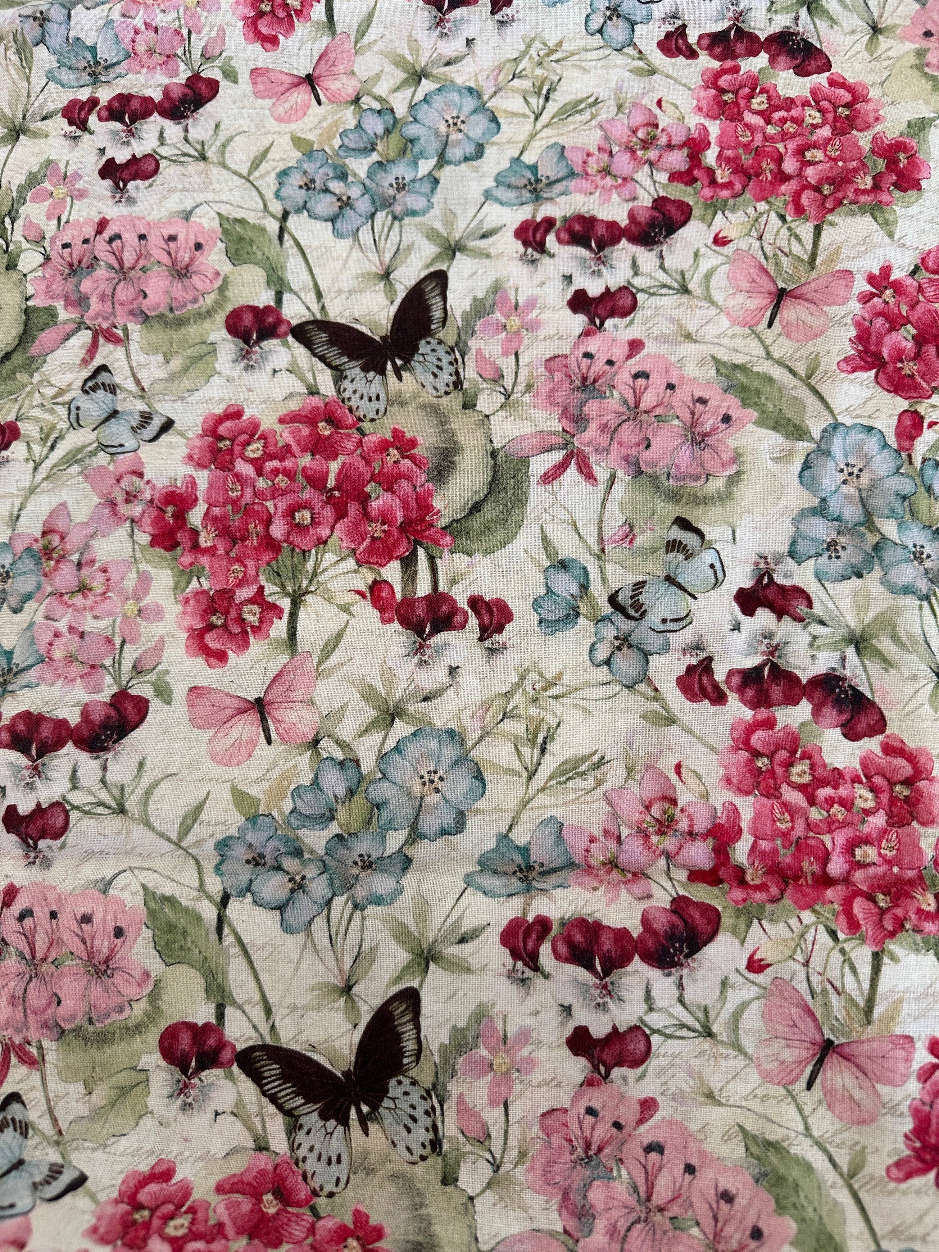 DESTASH - Beautiful Floral E's Fabric - 45"wide x 36" long