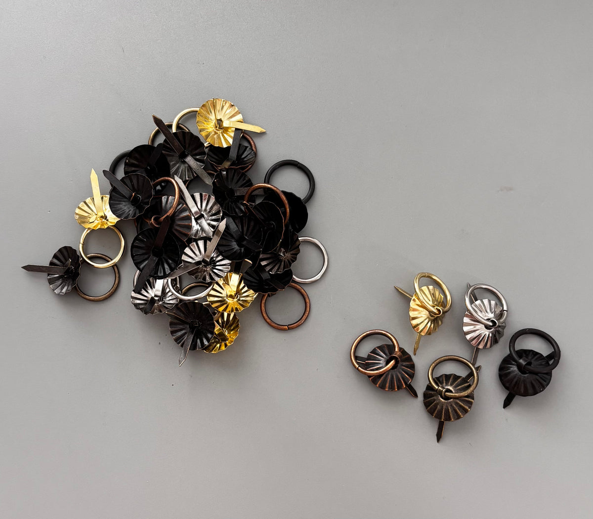 New Metal Brad Fasteners with Pull Rings 25 pcs ~ 4 colors