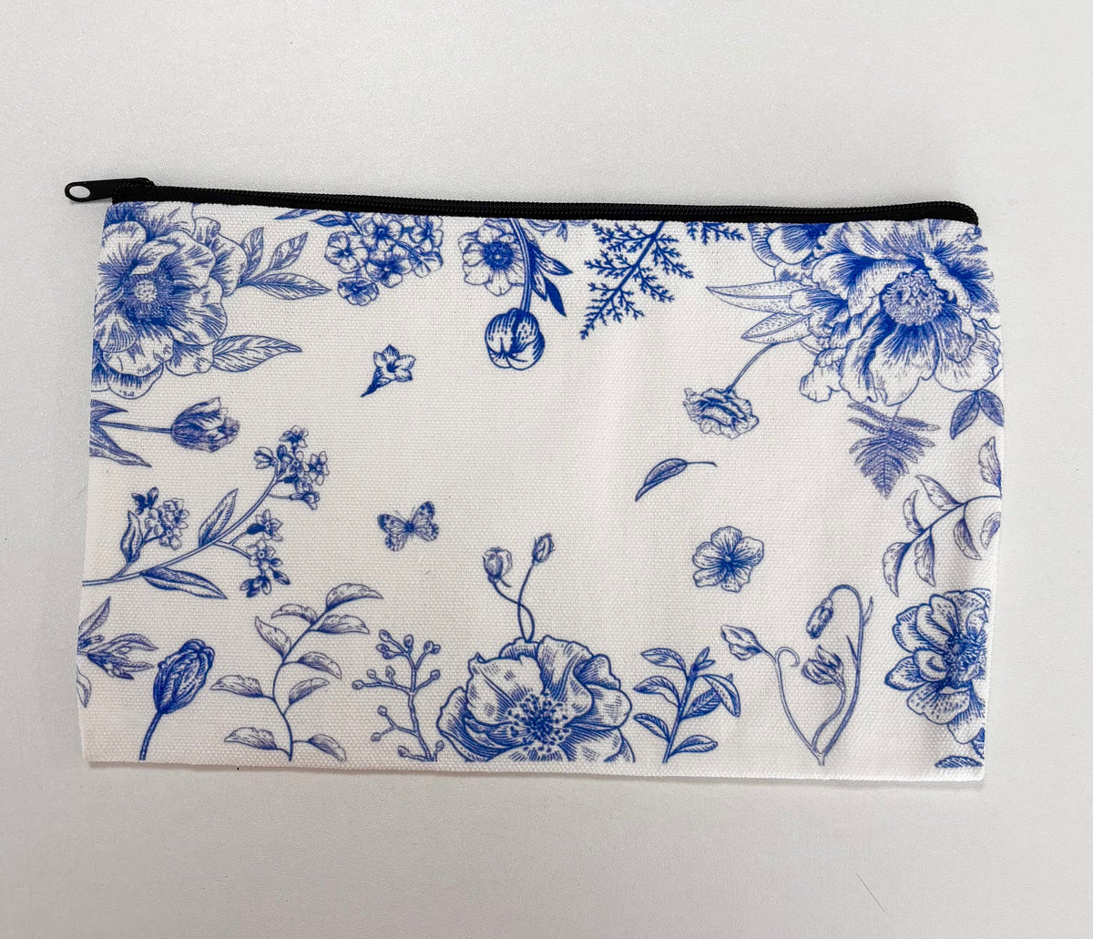 New! Victorian Blue Flower Porcelain Ephemera Pouch approximately 9.1x 5.9 inches